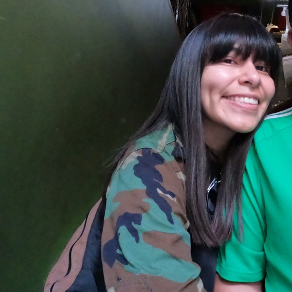 Meet your Posher, Jacky! - Picture 1 of 1